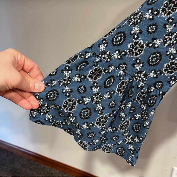 Lucky Brand long sleeve geometric print blouse - Picture 5 of 13